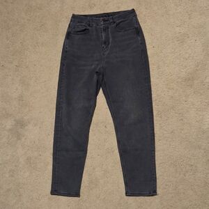 American Eagle Charcoal Curvy Mom Jean, Size 4